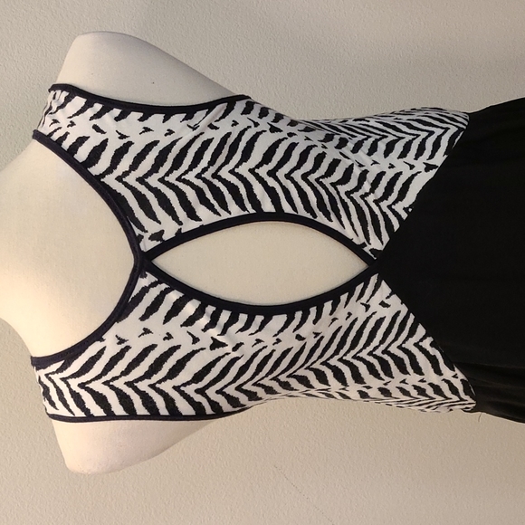 4. Free People Walk in the Park white and black print back cutout minidress - Picture 9 of 16